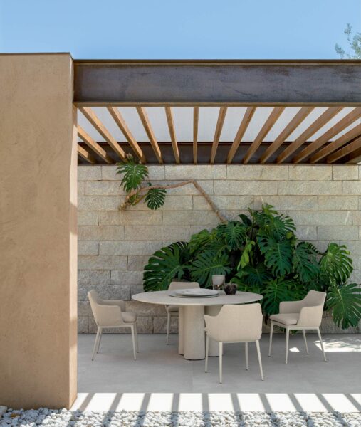 Salinas Esstisch D 135 Accoya 1